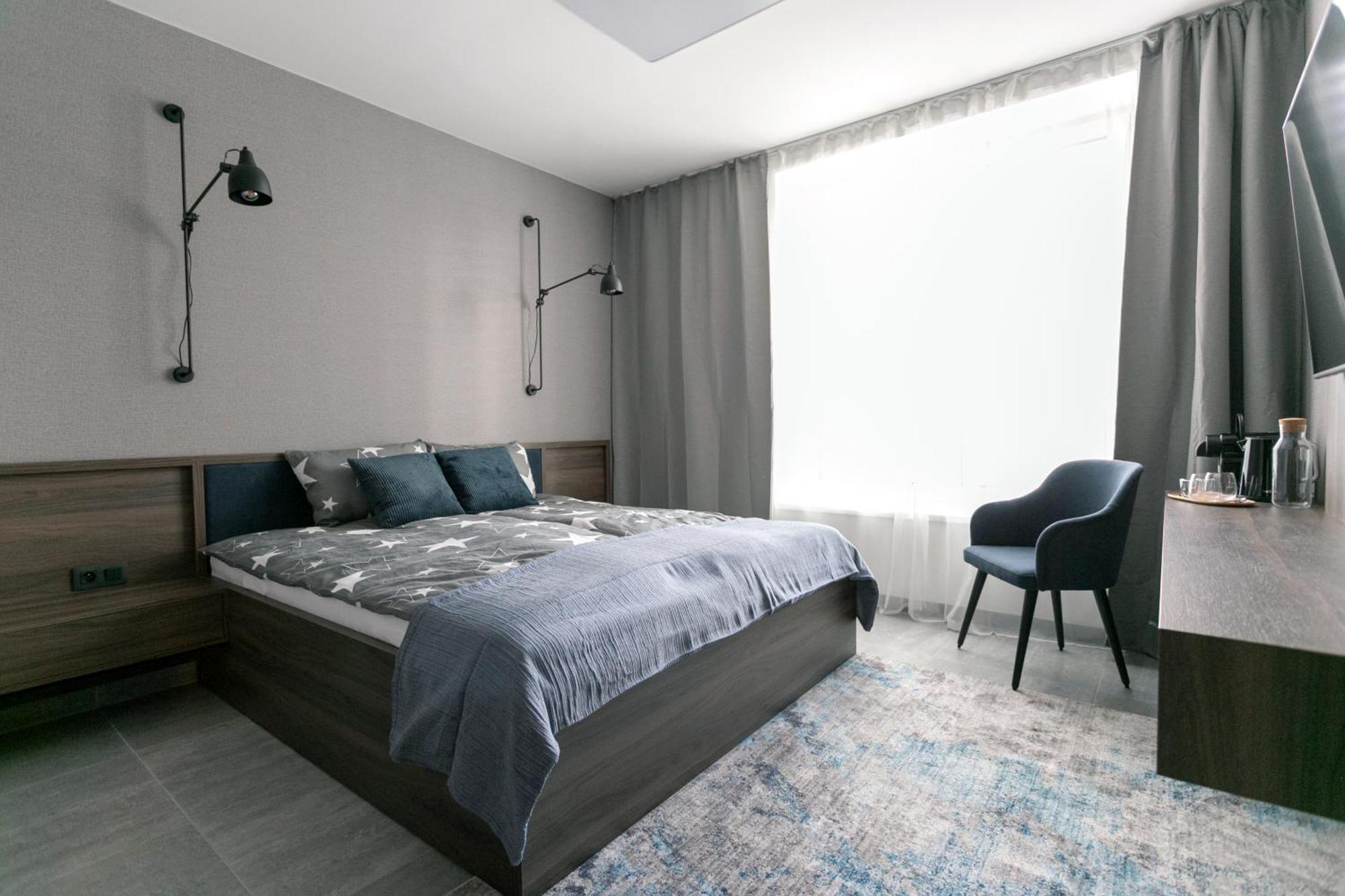 Luong Europe Apartments Prague Exterior photo